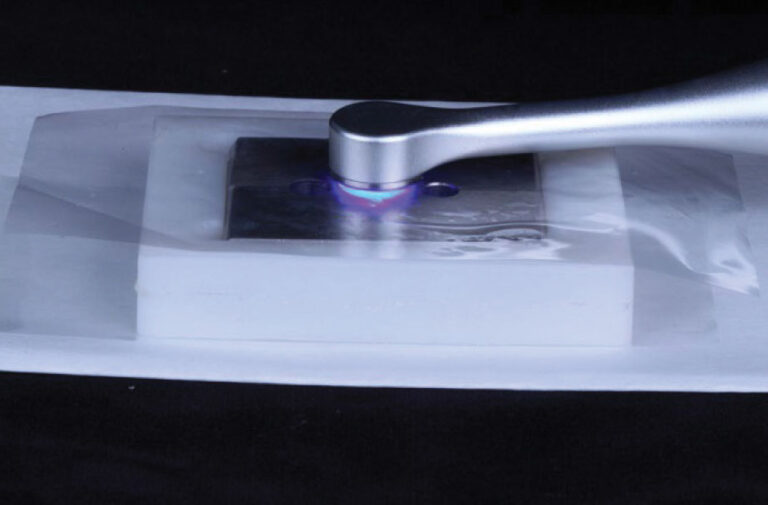  Composite cured from the top of mold at a distance of 0 mm
